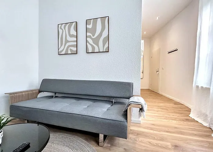 60qm In - - High Ceiling *